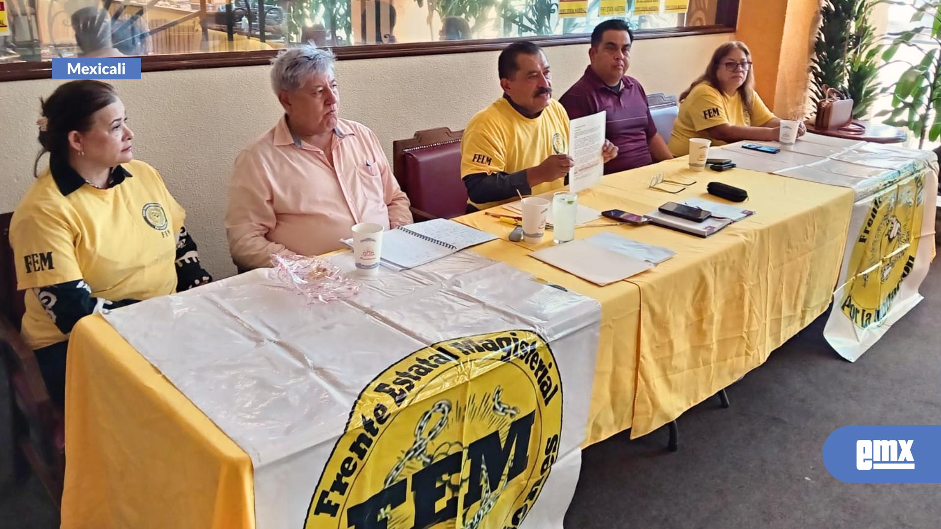 EMX-PRESENTA-EL-FEM-LEY-ESTEBAN-PARA-PROTECCIÓN-A-DOCENTES