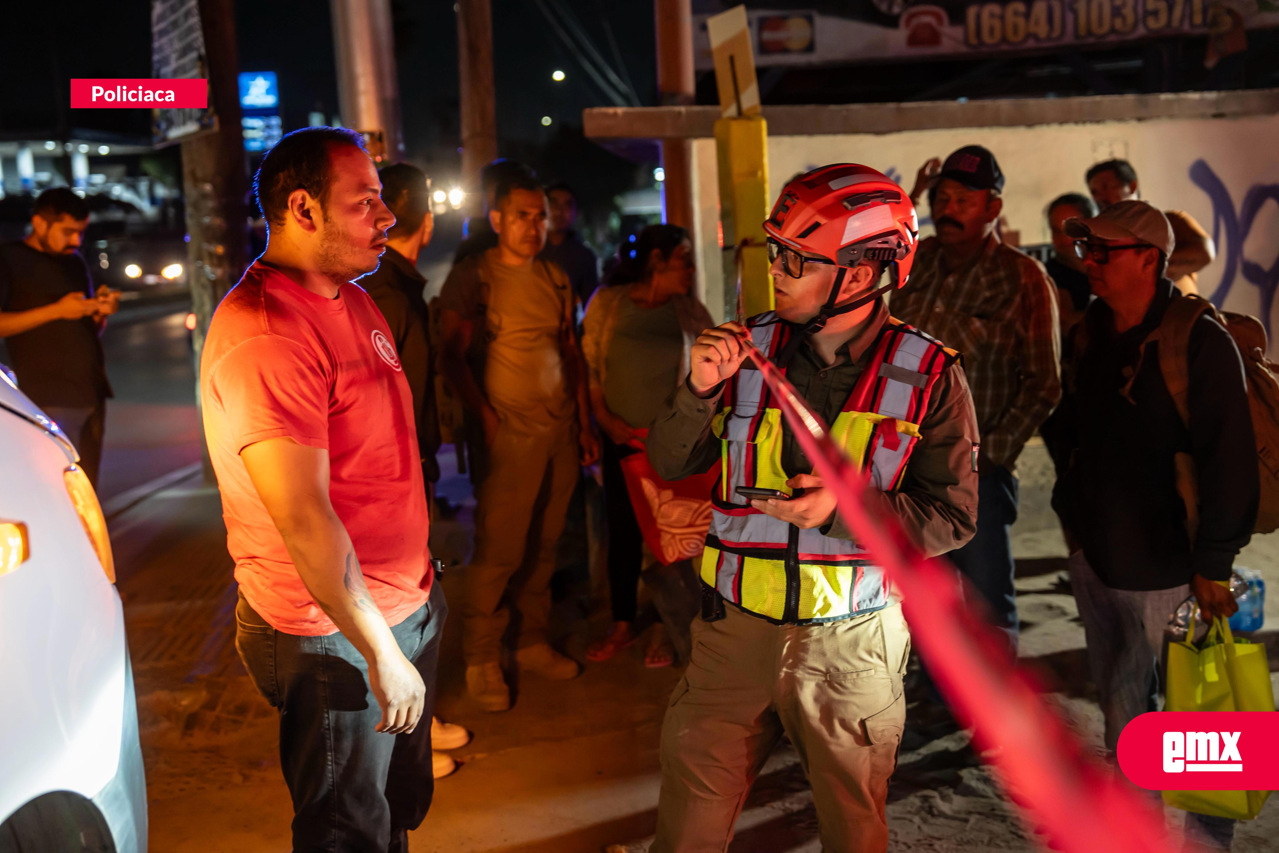 EMX-Evacuan-a-decenas-de-familias-en-Lomas-de-Matamoros-por-fuga-en-ducto-de-gas