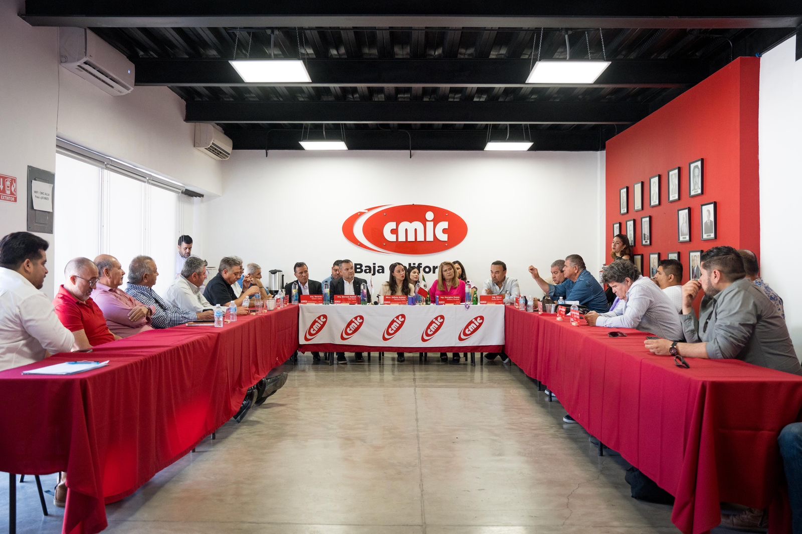 07e2db76-cfa4-49f9-9bc4-98f762233d77