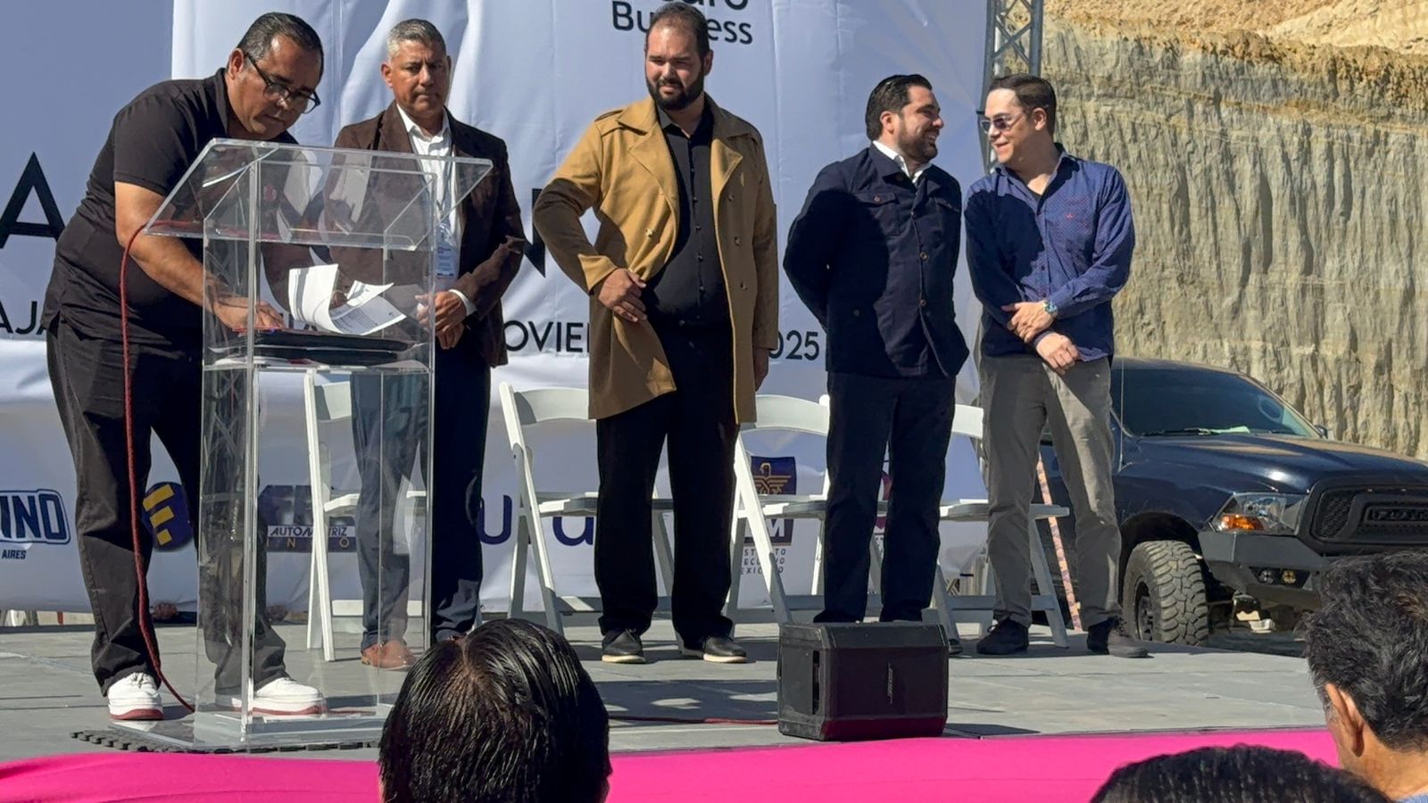 091e0f9c-a4bb-44ff-bd69-090b15456a18