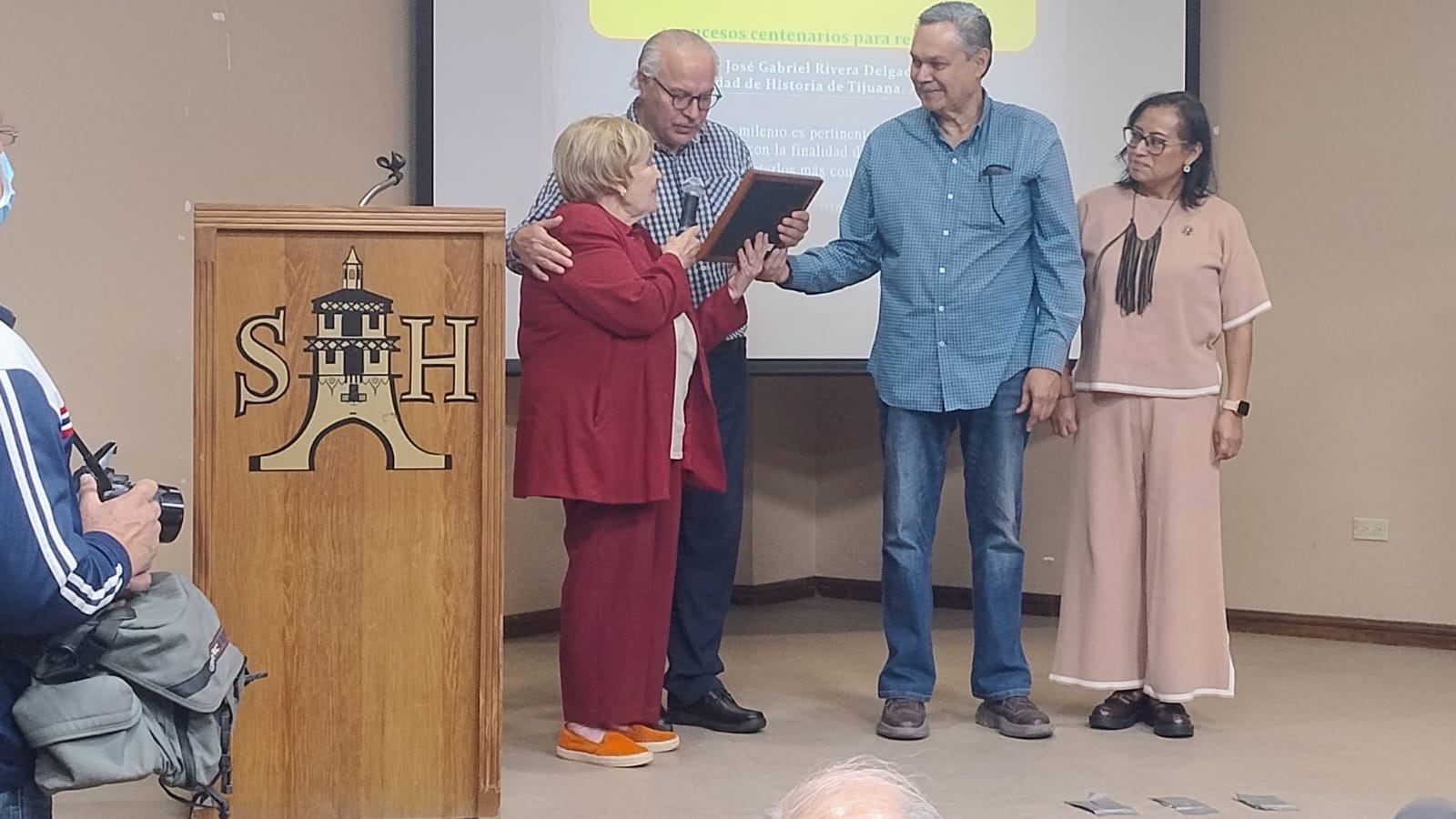 096feccf-7574-46cf-a7d6-52766f5708b3