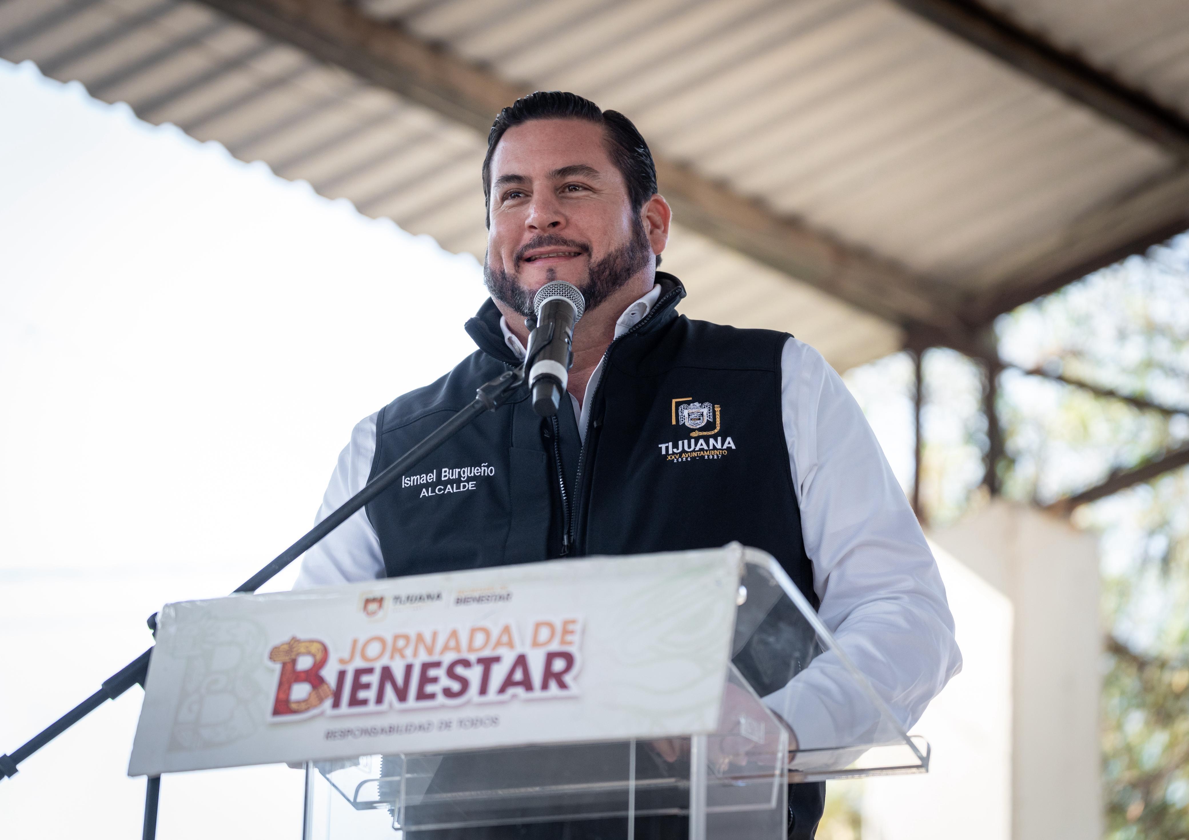 09dc9feb-e79b-4505-8af2-21684a1e73f8