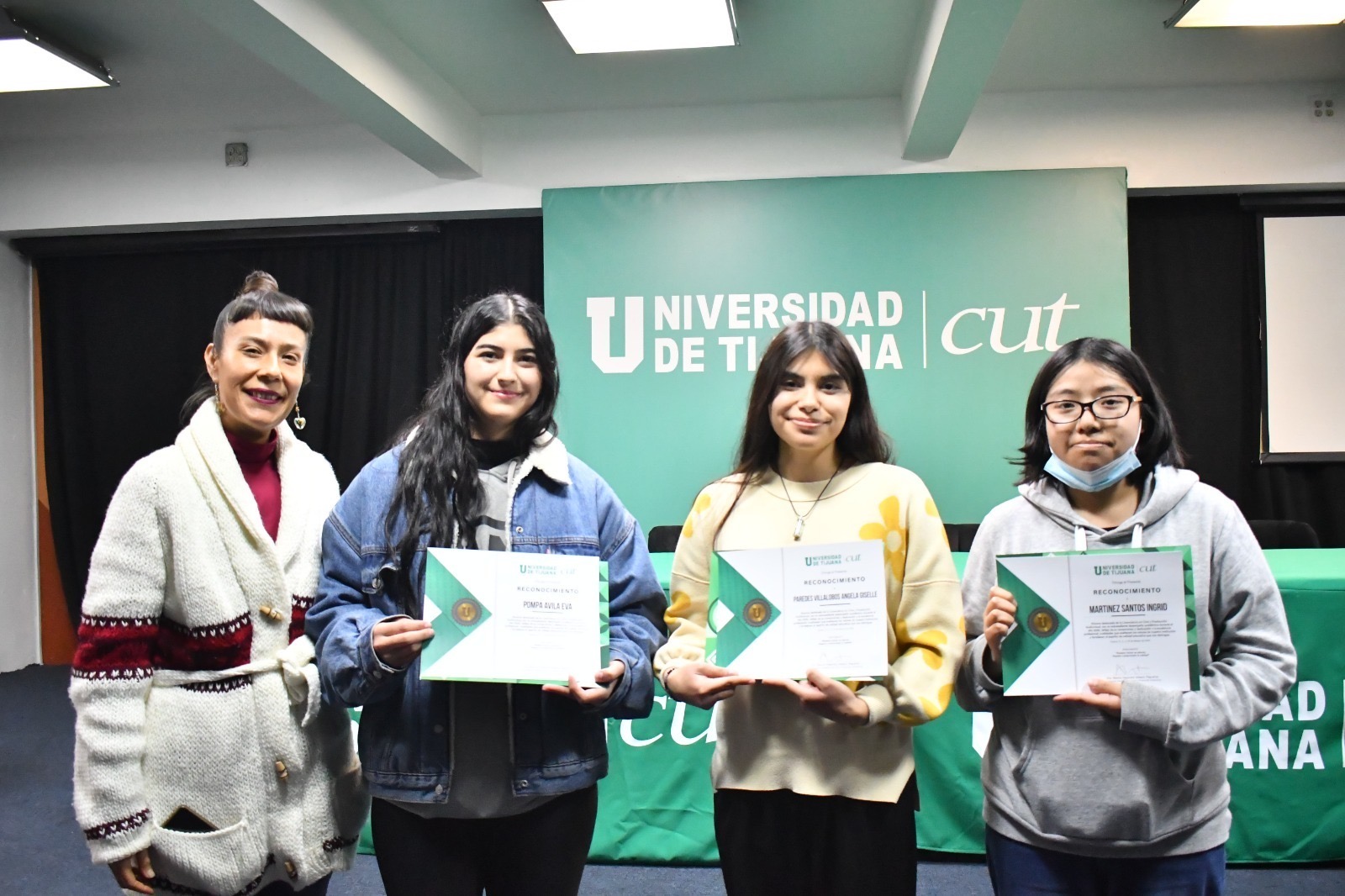 0ddd9cfb-dacf-4e12-aea1-4abec48fa8a9