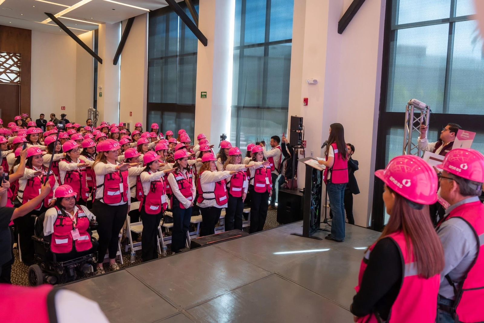 101569cc-b44c-48b2-a6c8-f79a1682513e