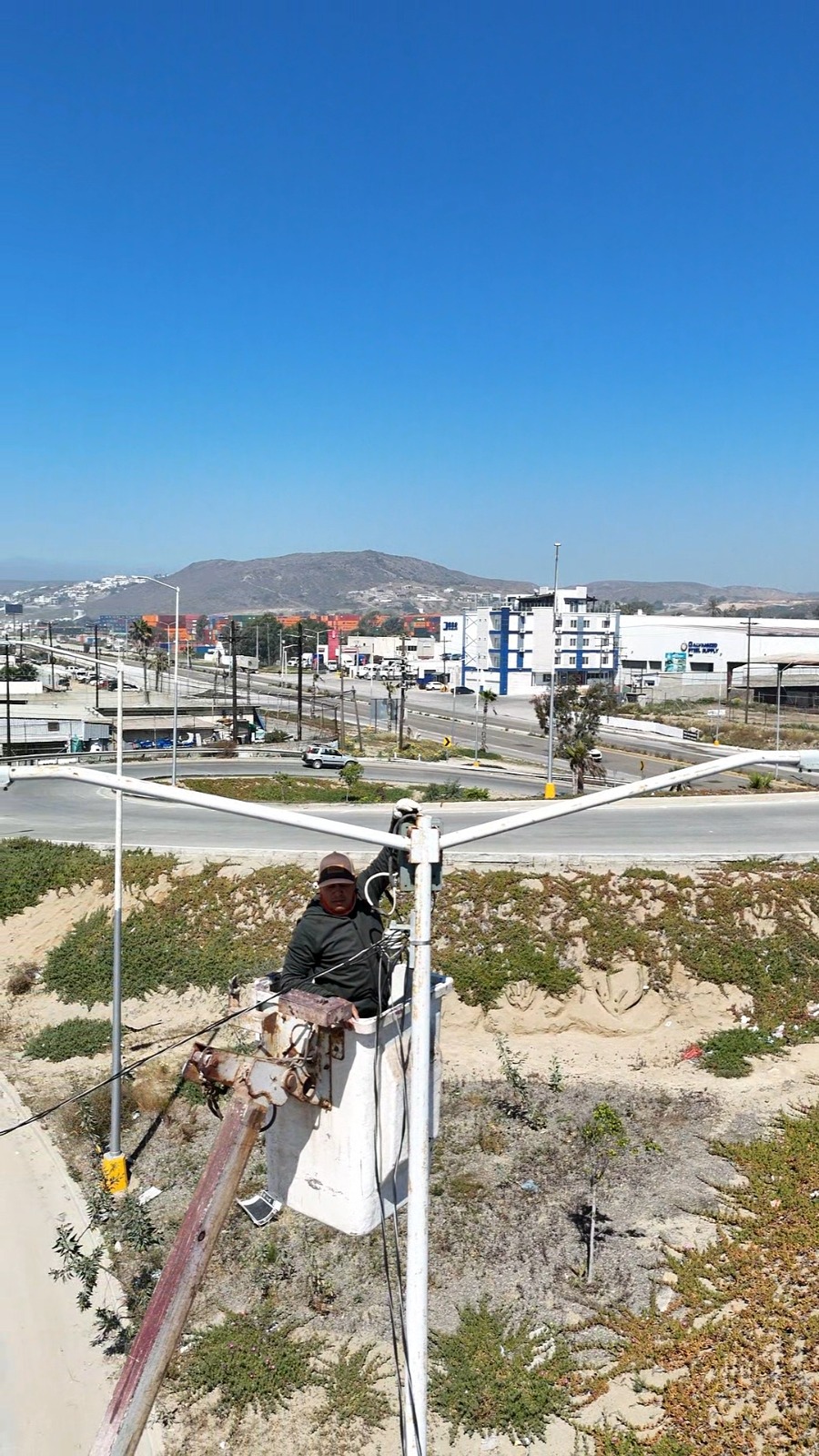 174ef658-f726-421d-ac06-cf6f5f8a8eed