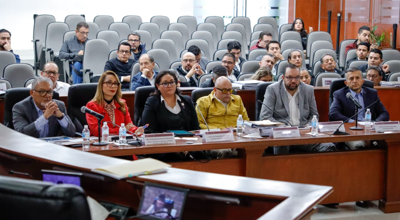 19f8360b-0261-4601-8249-9dcc9834b94a