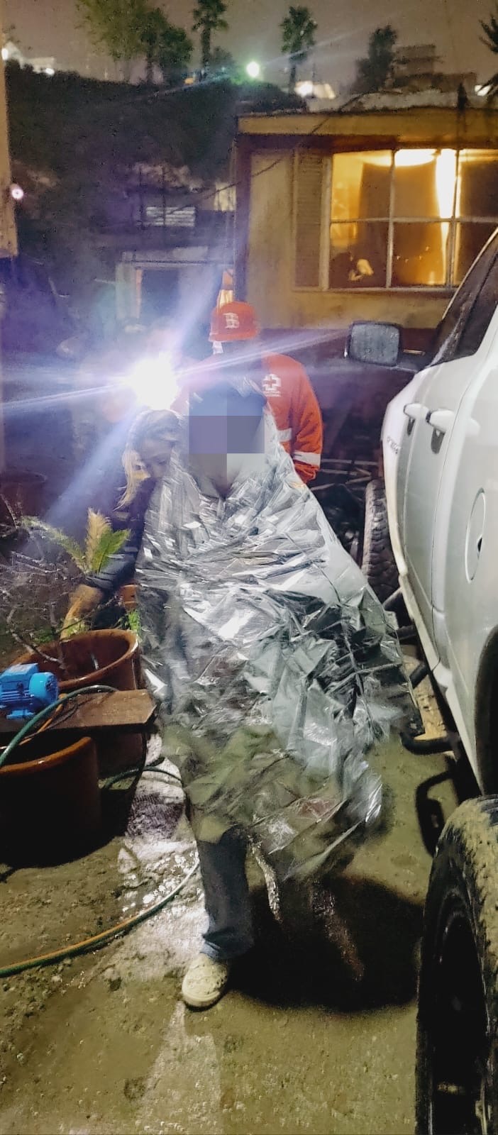 1ef608ff-aeed-401f-8d9d-bd0562563797