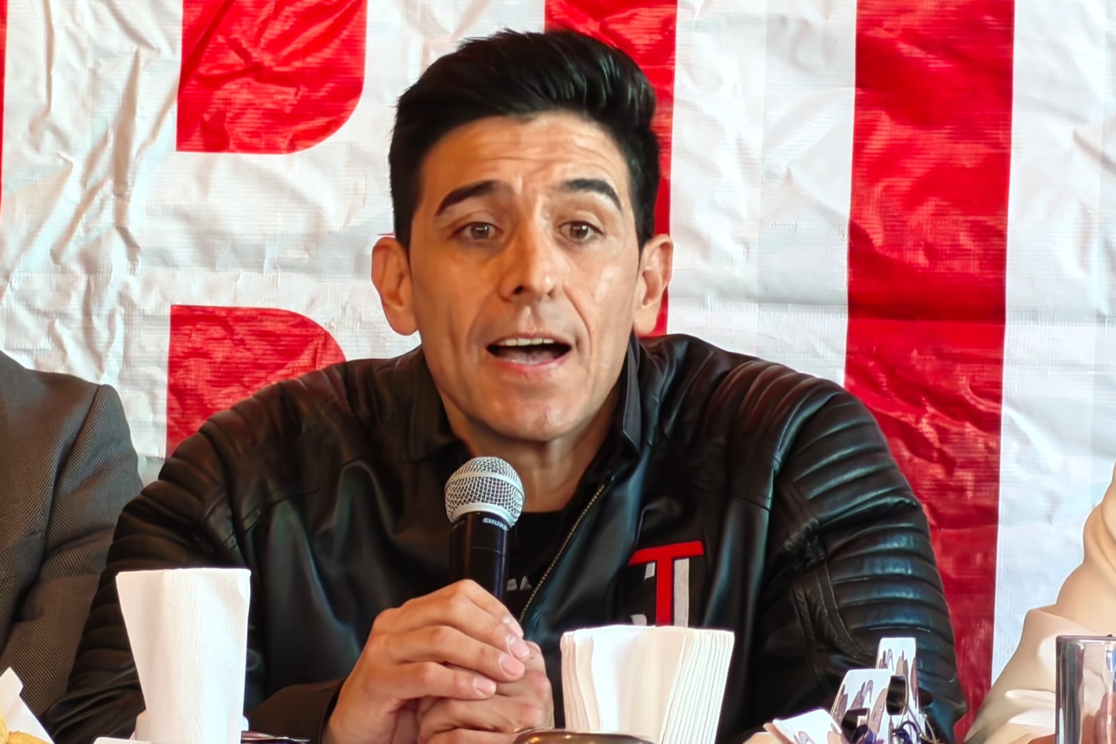 20fba737-964f-49c6-8a89-b88cd8da297a