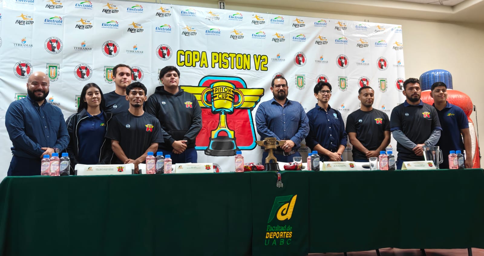 258e72a7-b4a0-489f-bd45-c4e284374a9b