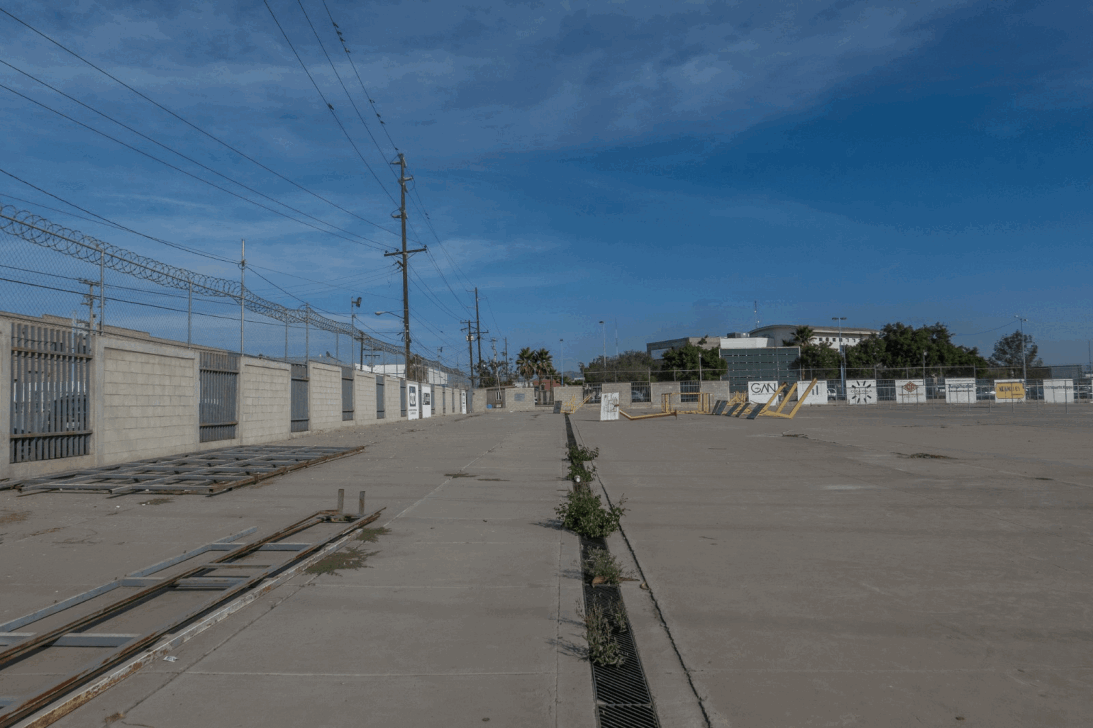 295df033-813d-4551-ad99-38755872def9