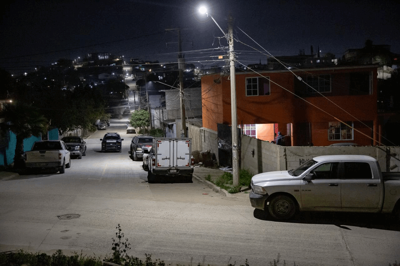 2c995d0b-d5f7-4d0f-9223-546b7cbc1d3b