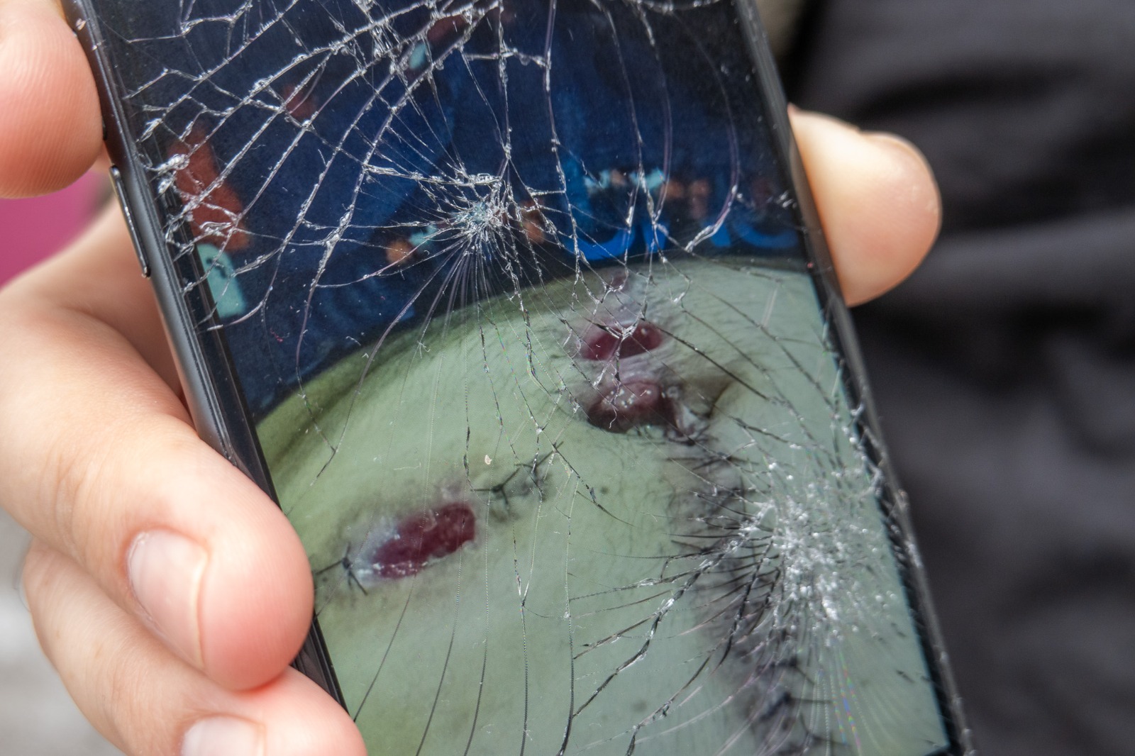 39b494df-5c00-4eee-a471-f02545618893