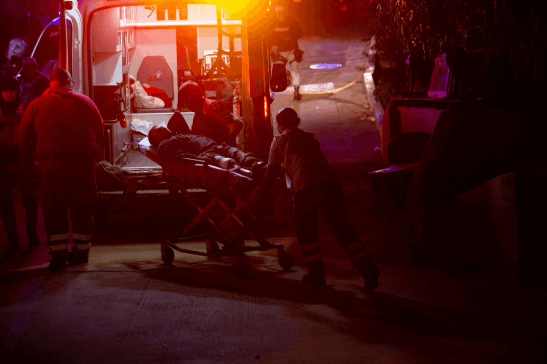Dos hombres fueron atacados por impactos de arma de fueg... - El Mexicano