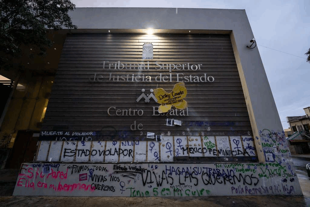 3e76e557-fa09-416a-96a1-c41ab0450370