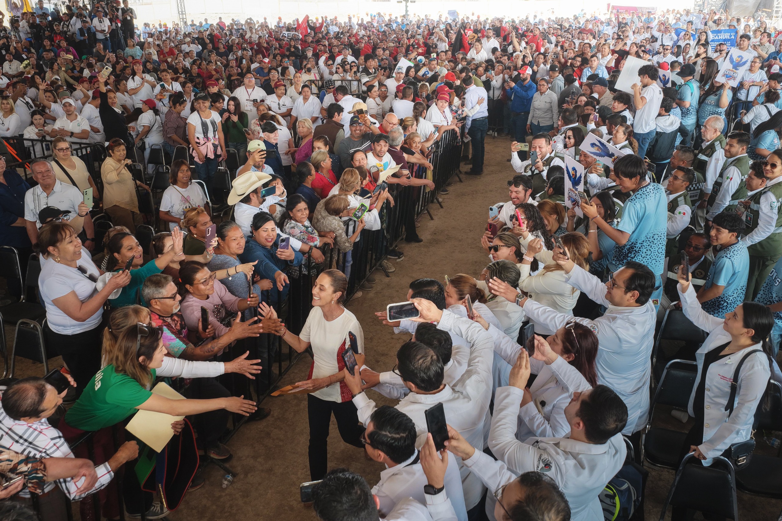 40c57075-5740-4ce6-8e61-1b8b45dde989