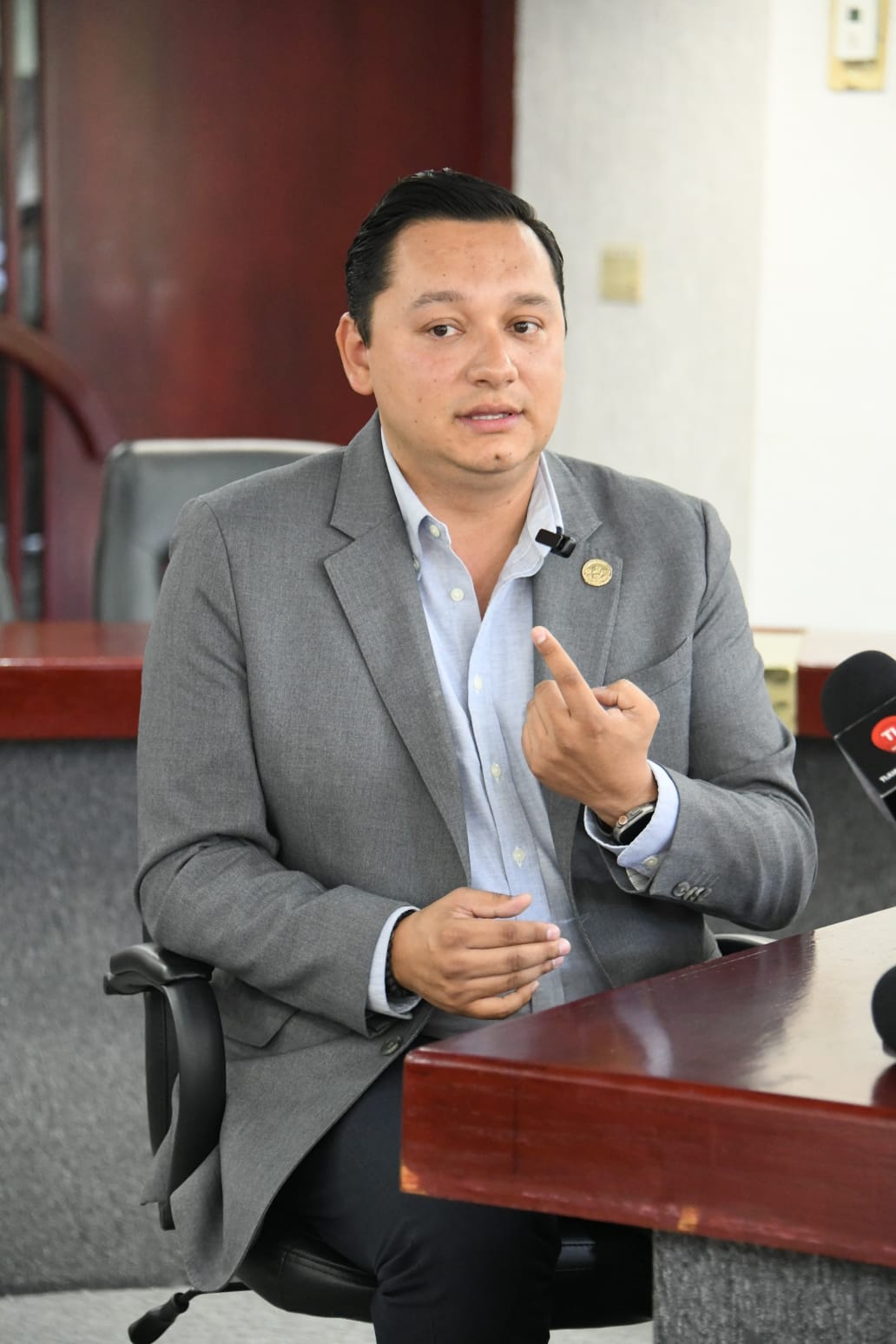 46b114da-1be8-479d-8b70-3daf4e53cf6d