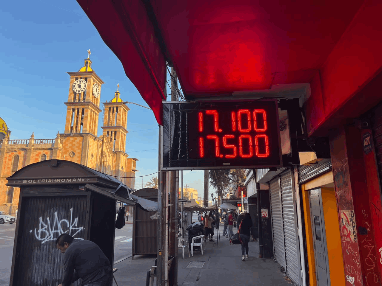 4da9235a-3014-42db-bf52-8d5793f86718