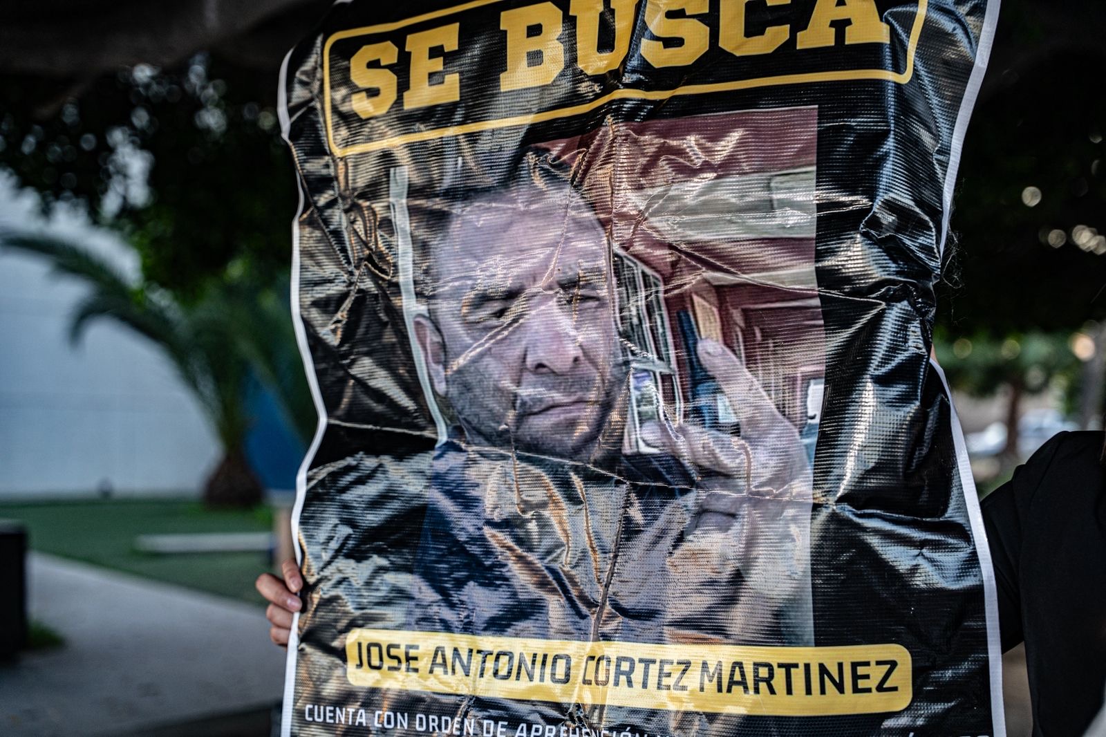 5ac50338-808a-4b3d-adde-8779033fc664