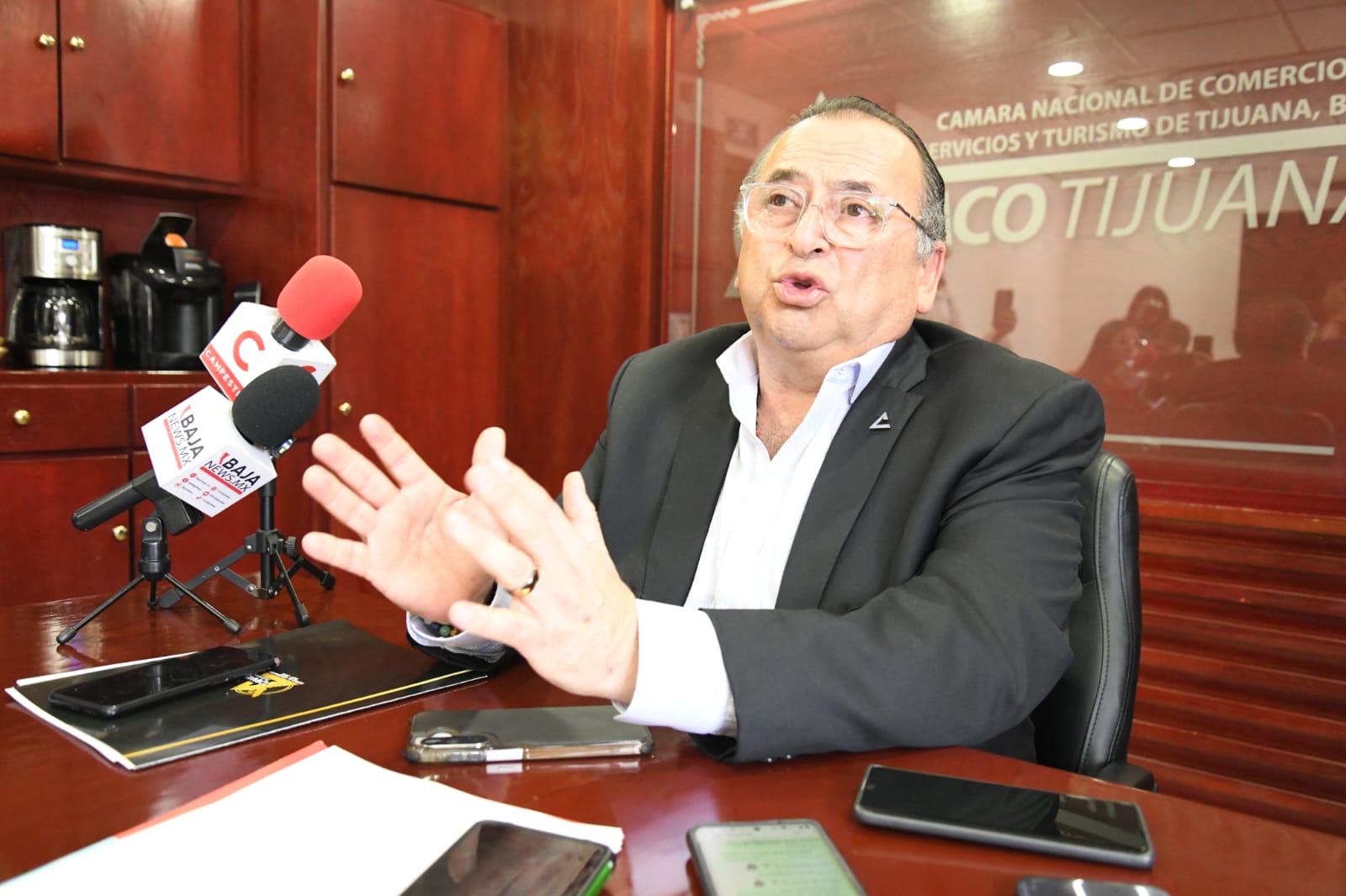 5b937069-9785-4081-a590-ff9b84d9dd7e