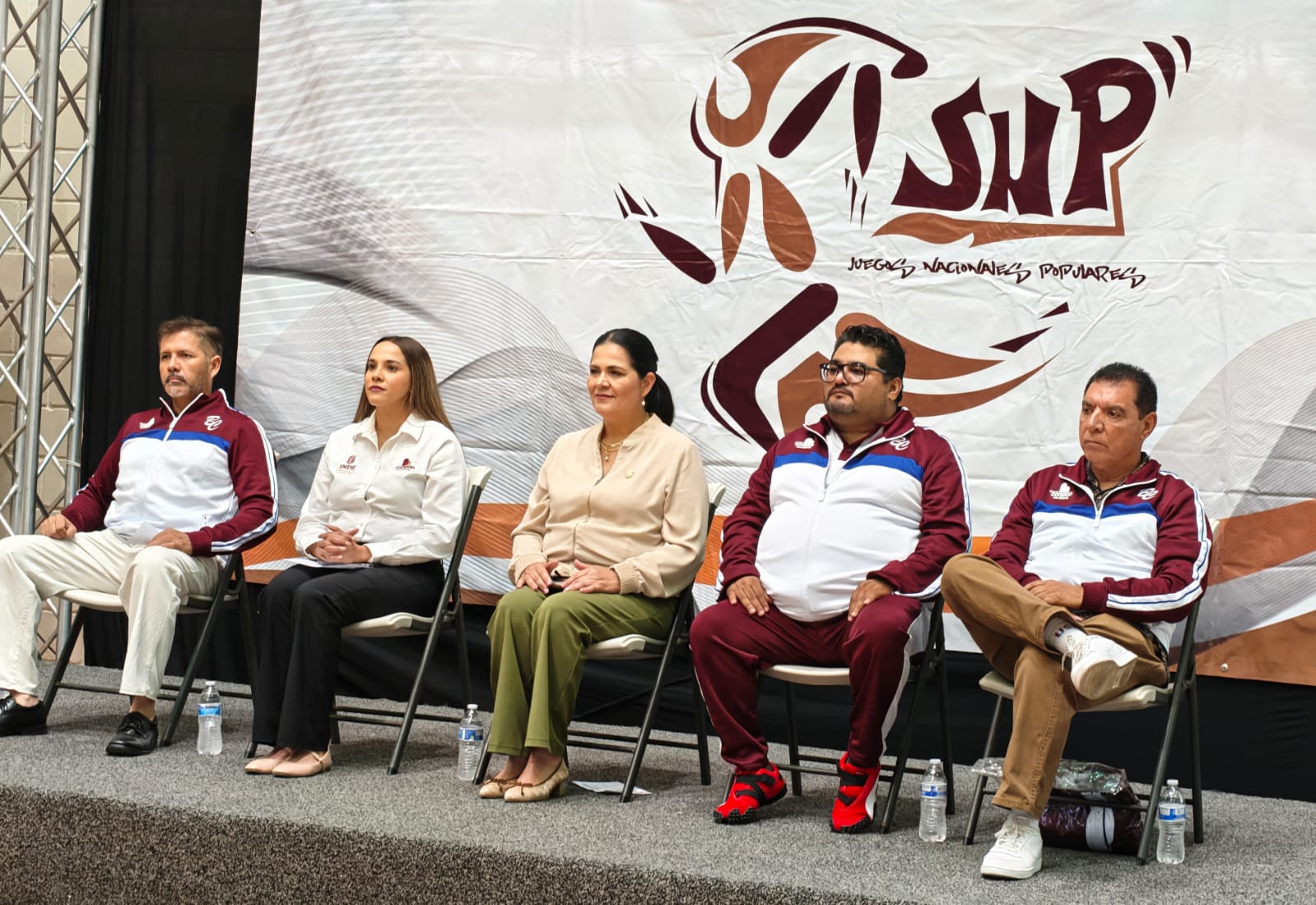 5f6087f7-5255-4293-bbe5-4be32aeabdab