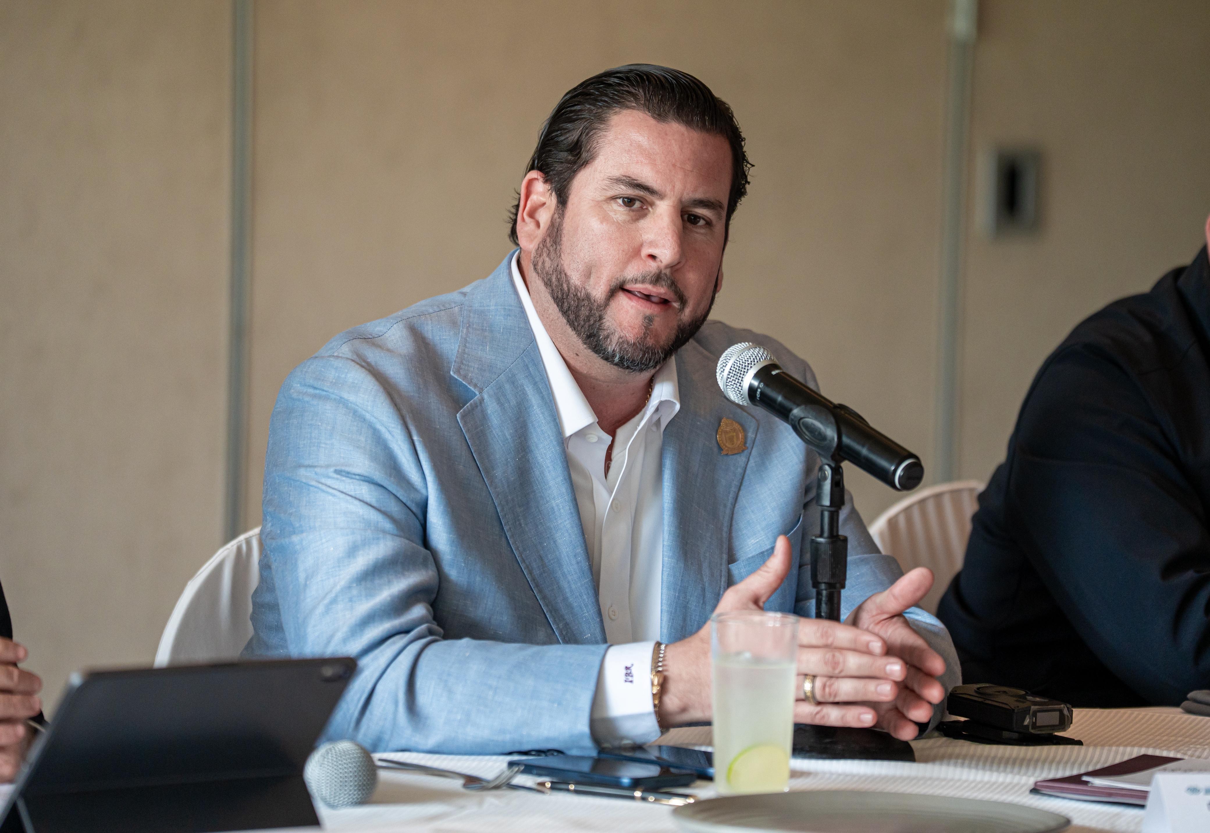 606ea4a2-b93b-4b1c-9baa-9deb2579324b