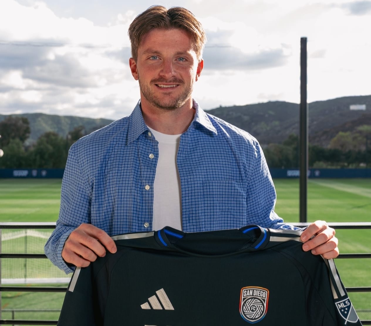 66301a3a-9b40-463d-9f5d-4efe79cb1b3f