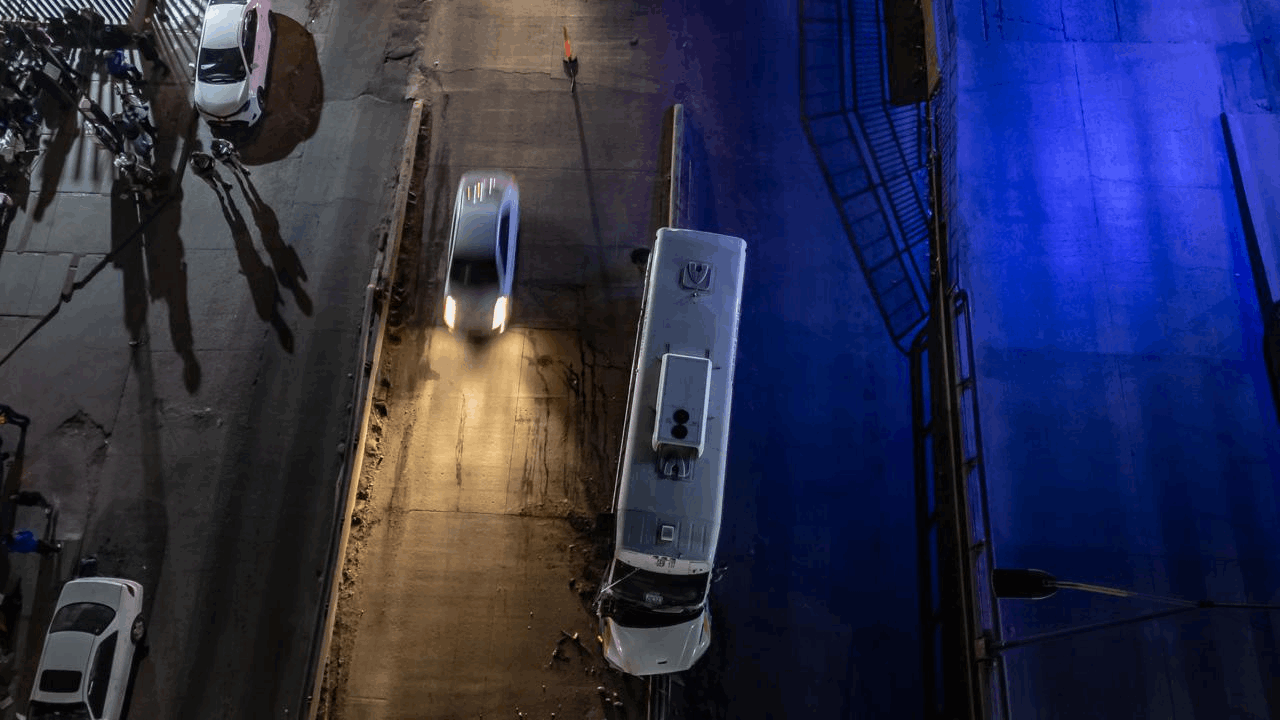 676e380d-3536-4f5b-9d2d-942609a70212