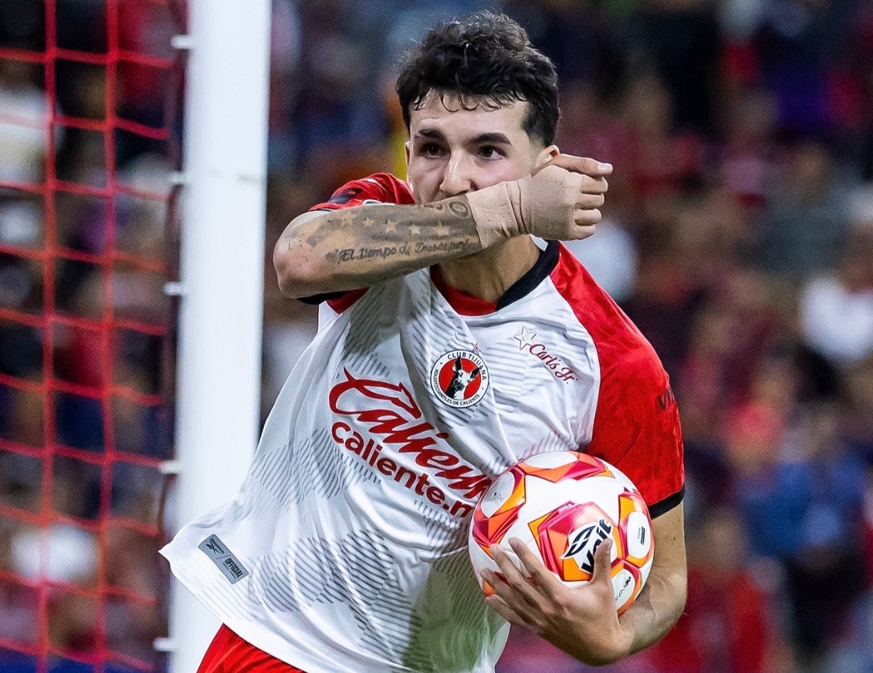 6a8c7360-3663-41a8-a979-60d4be7801f3