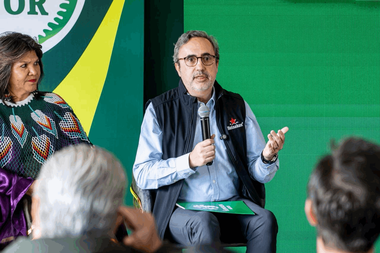 6dee08af-ea8a-4887-89b1-e5c45339c9e6