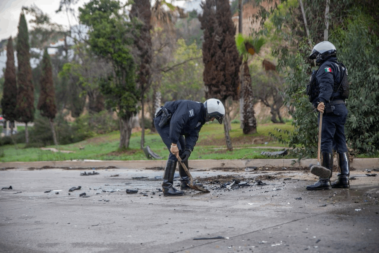 72b59825-781a-47b3-8bed-651a67e6d860