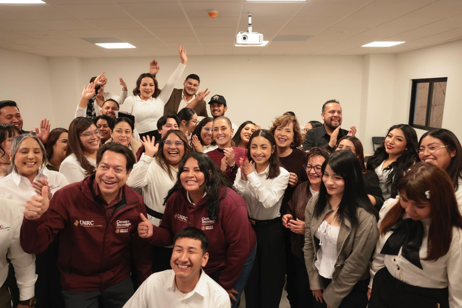 74b03e63-f252-4749-943a-b820740ce22d