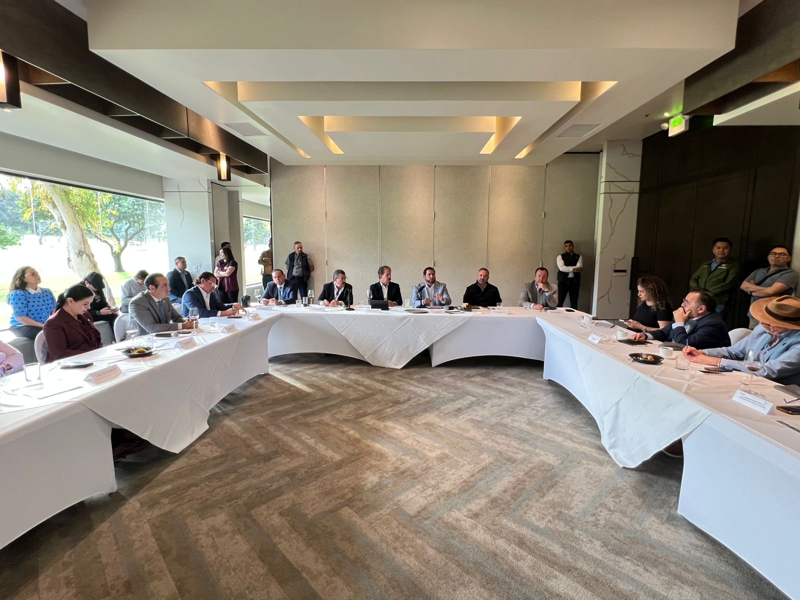 776cc355-76b0-4044-9264-a83d18717c64