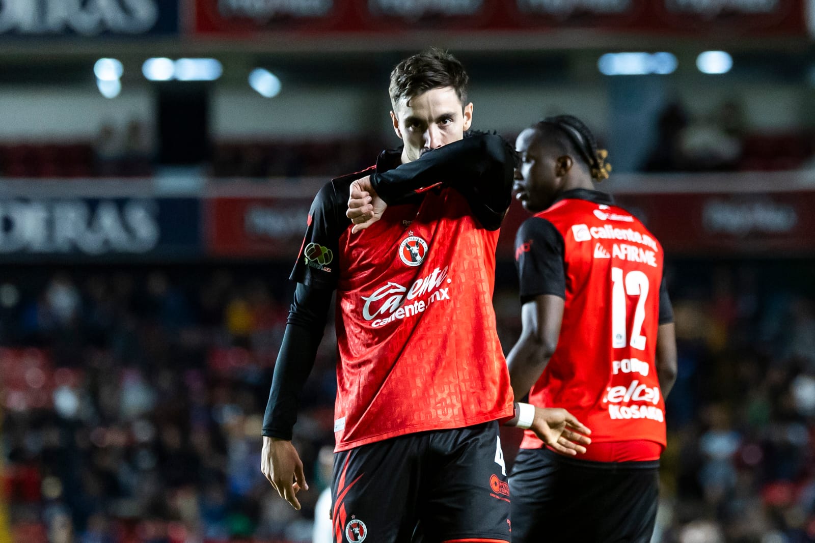 77fe0f9a-8932-4c5f-8cba-019f02c61c94