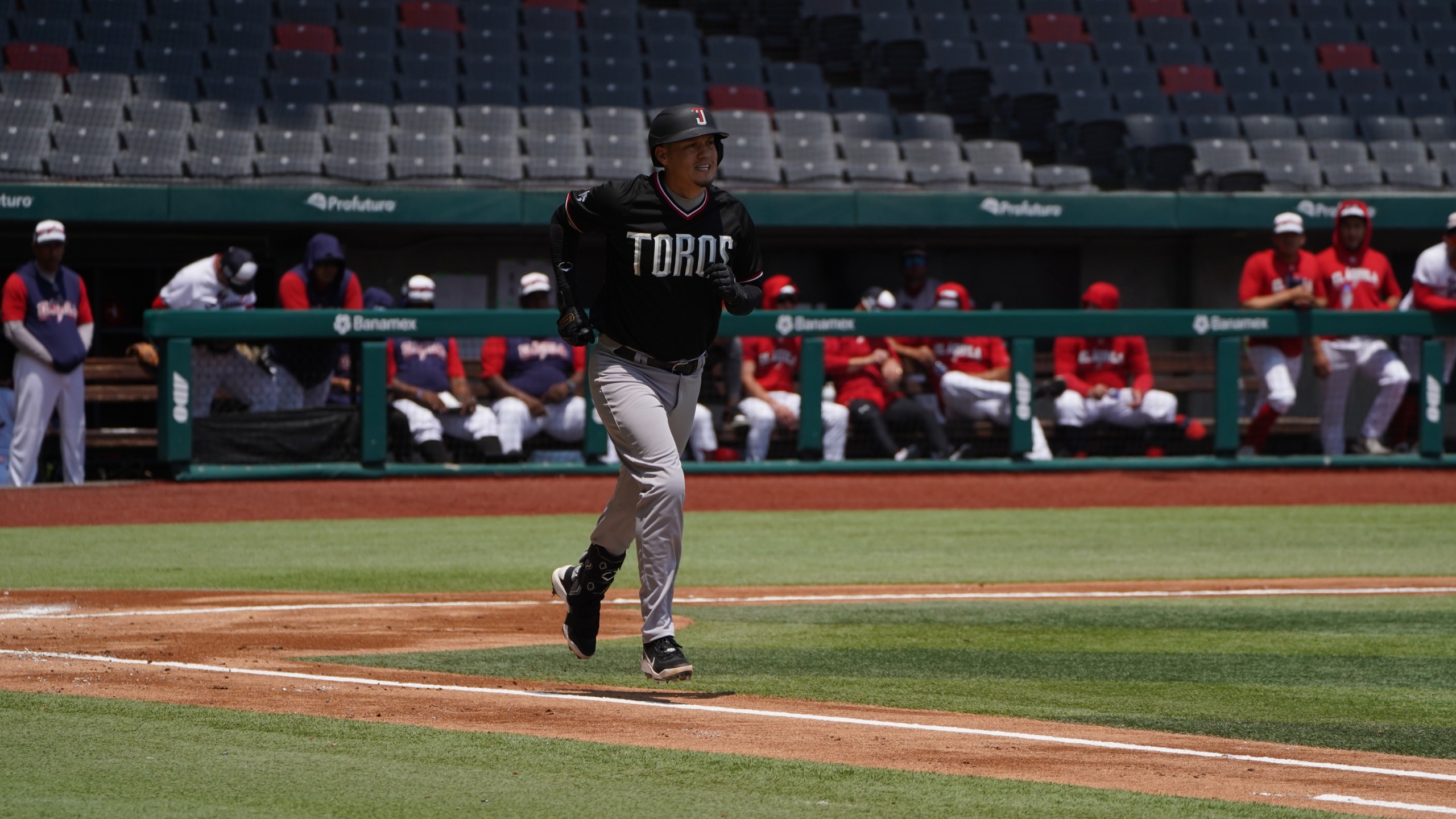 7de49acd-7c76-4f58-9cbf-051eede4b6d3