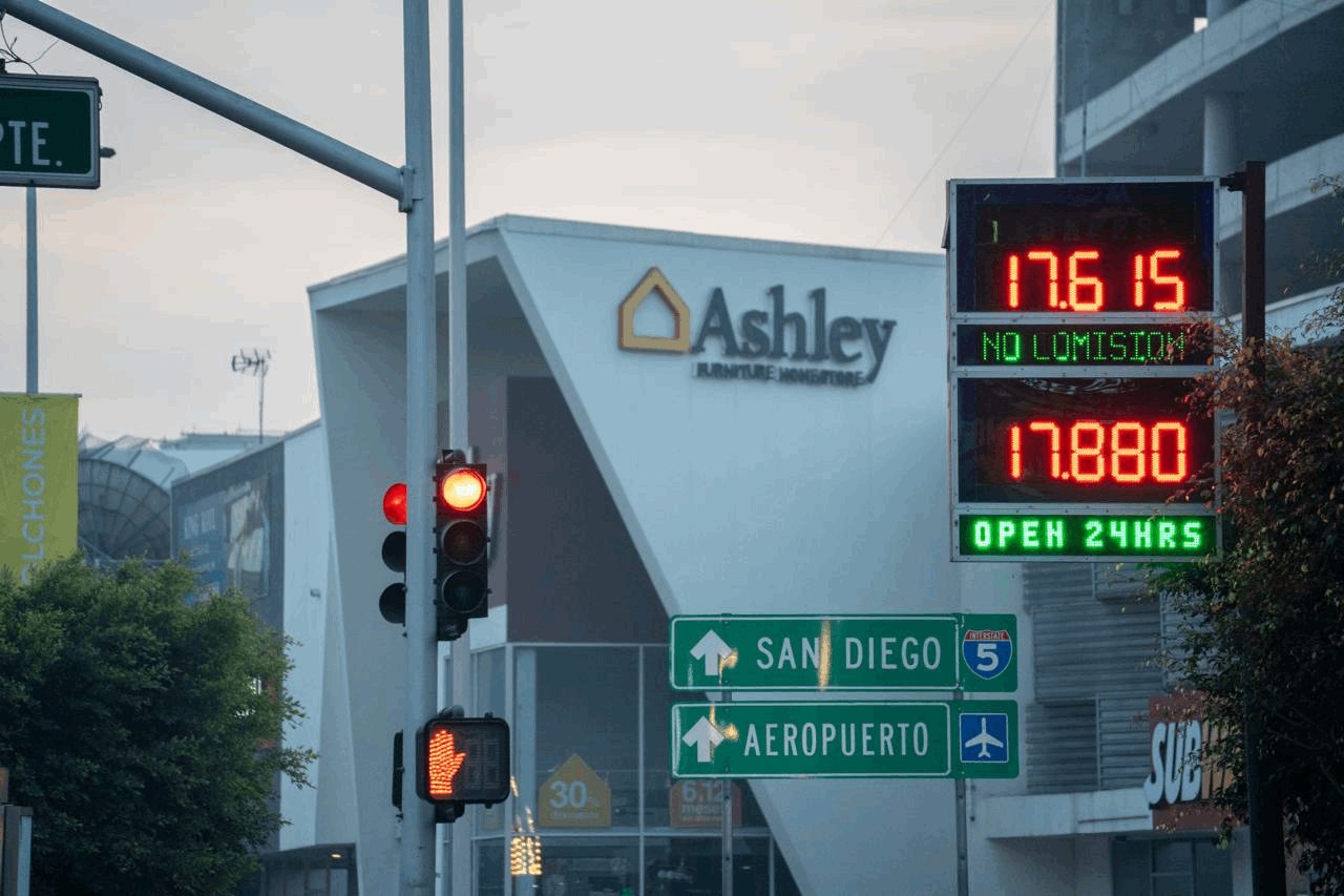 81903524-0695-4218-aca7-317879c93b02