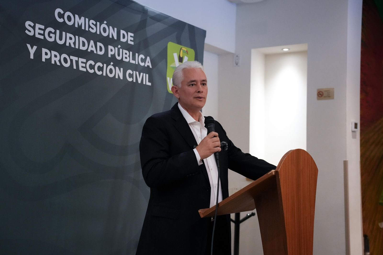 8a90058f-f42f-4028-b106-87299bb50f10