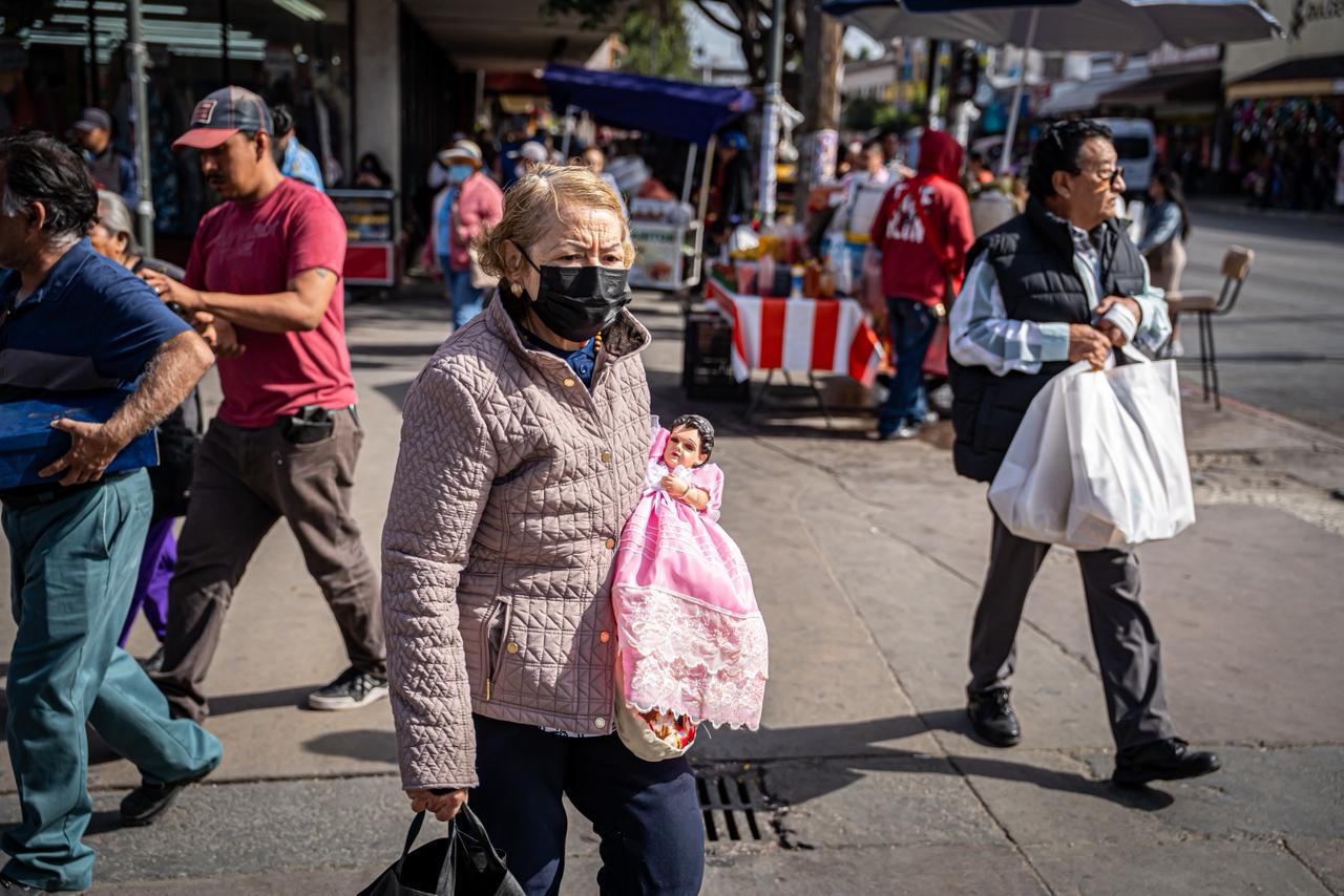 8bd63358-0d3e-4d4a-9f1b-47ea573fe92d