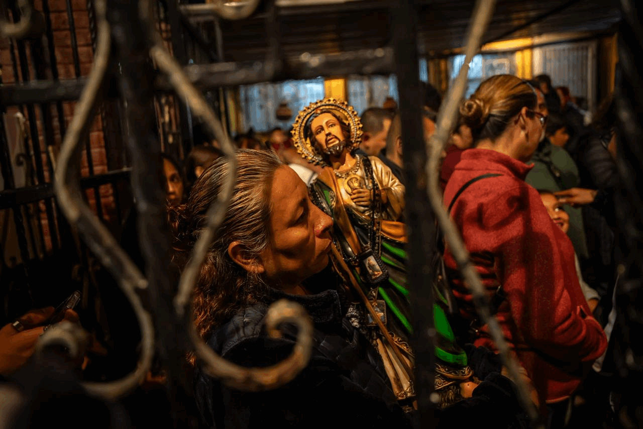 8d0c9e05-c737-4e37-abb6-85d24ee396b8