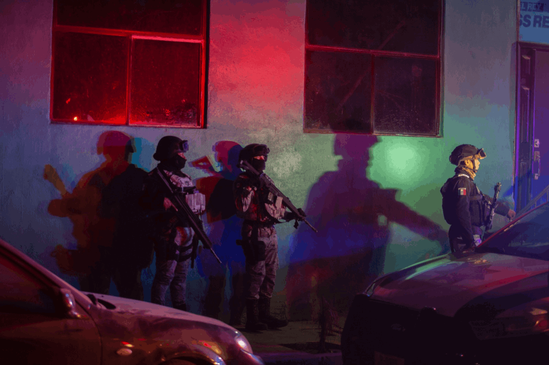 Dos hombres fueron atacados por impactos de arma de fueg... - El Mexicano