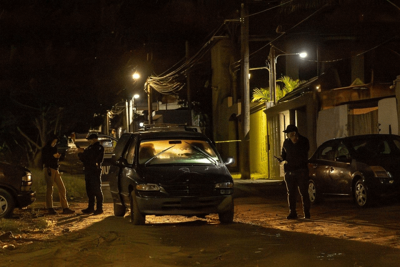 8dcd230a-9b9e-446e-9aa7-9a2fde217e0b