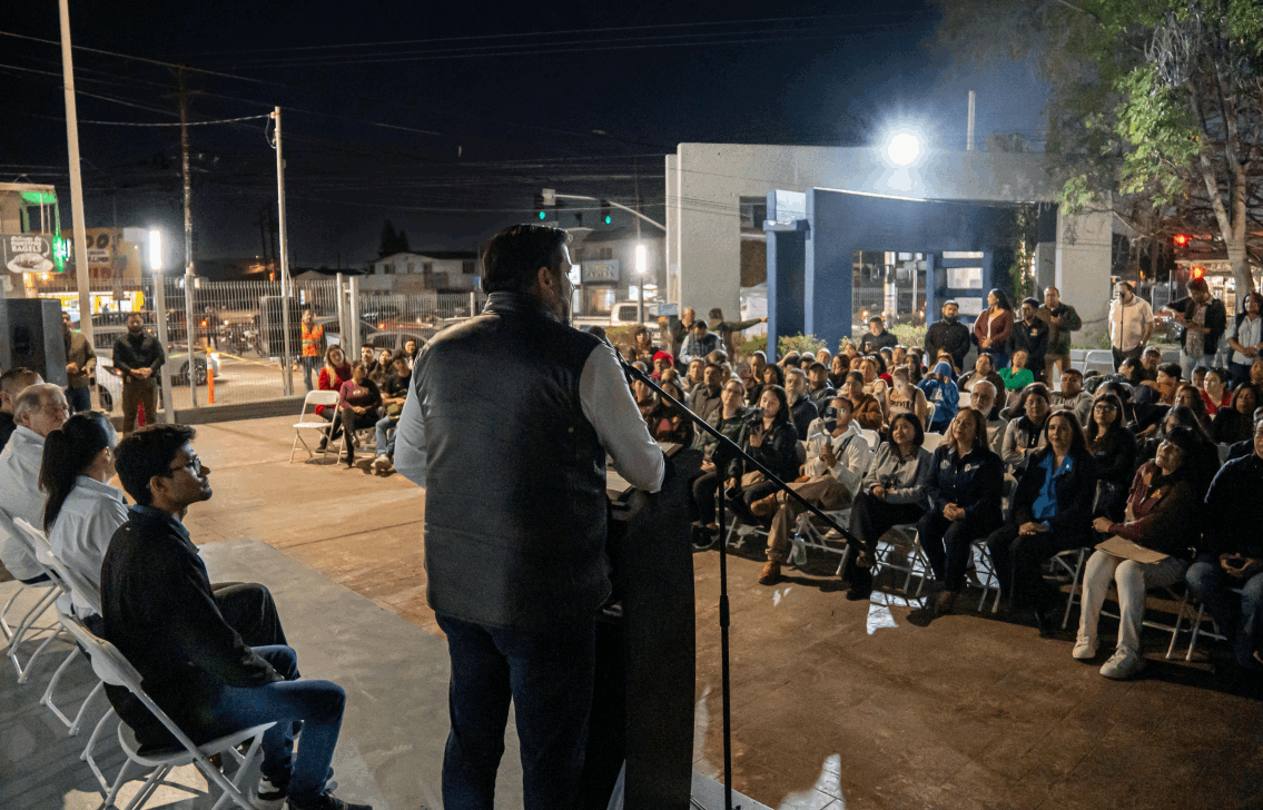 907d269b-2f0f-464f-b148-8f27db89da7e