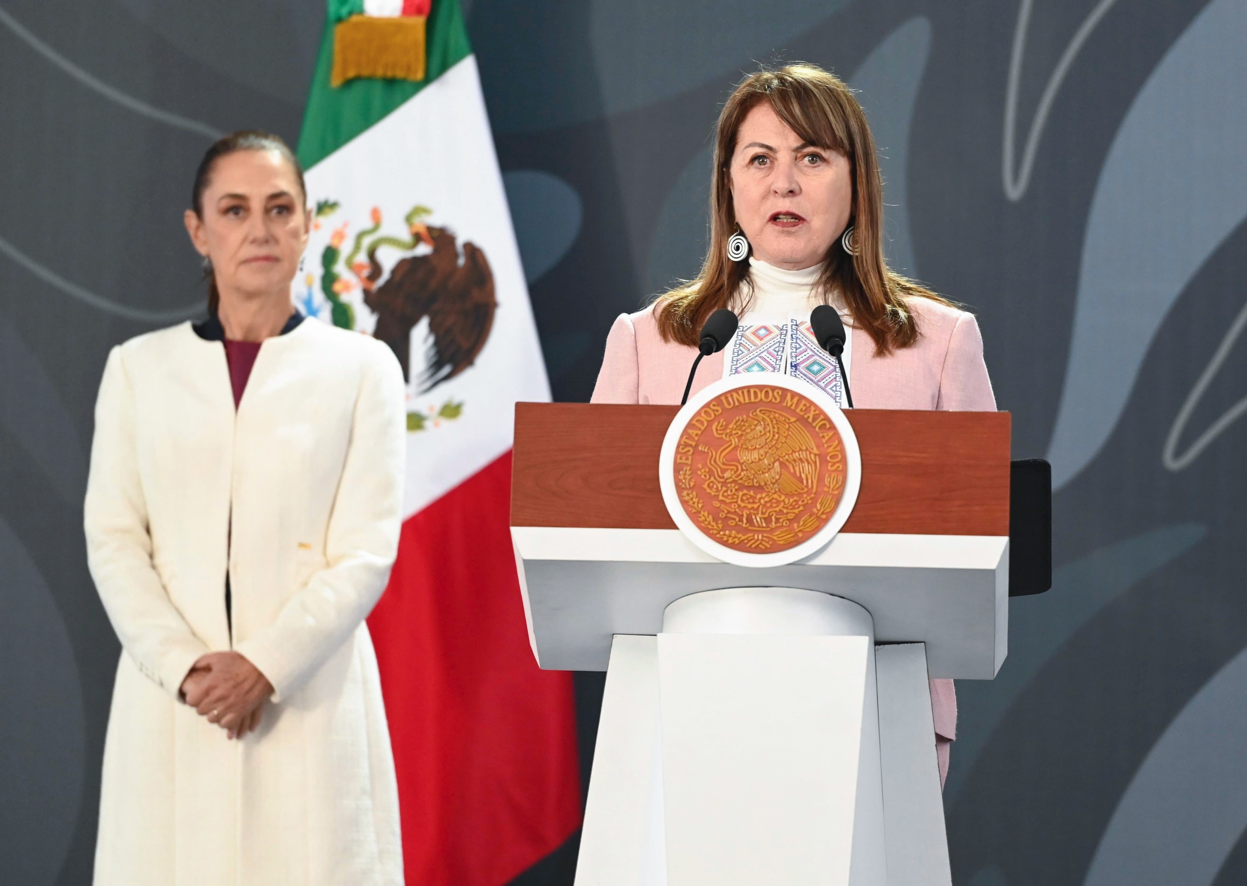 98a501bc-132d-4cf3-8b66-6595ffcdd4f1