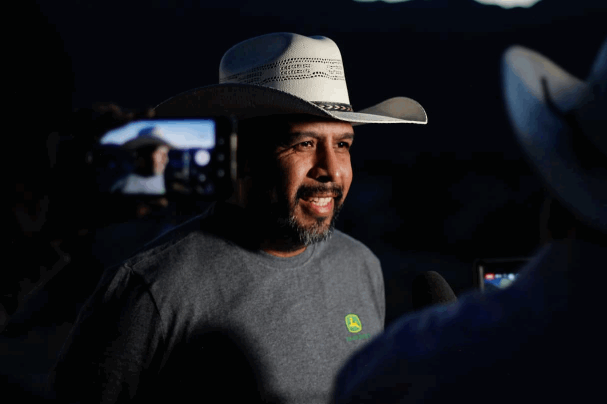 9f4ee99b-29c4-4da2-b4a9-a3ef6f772c7d