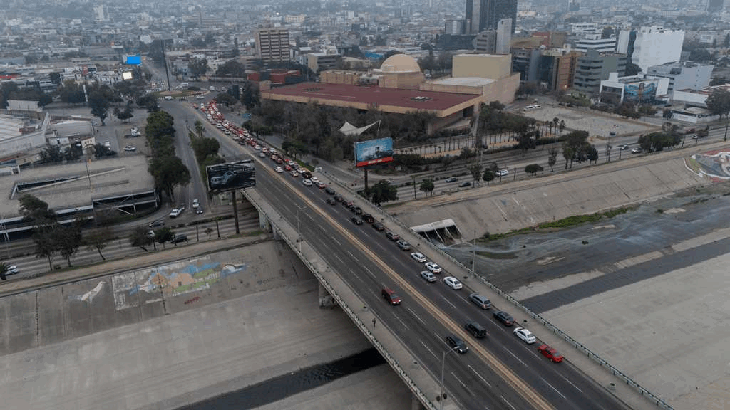 a6de270c-7dd6-49d3-9ce3-922c7e819a01