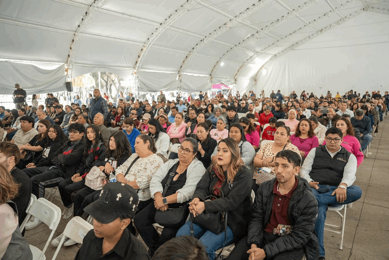 a7026de6-08d4-4d5e-9fae-25b696dd75c3