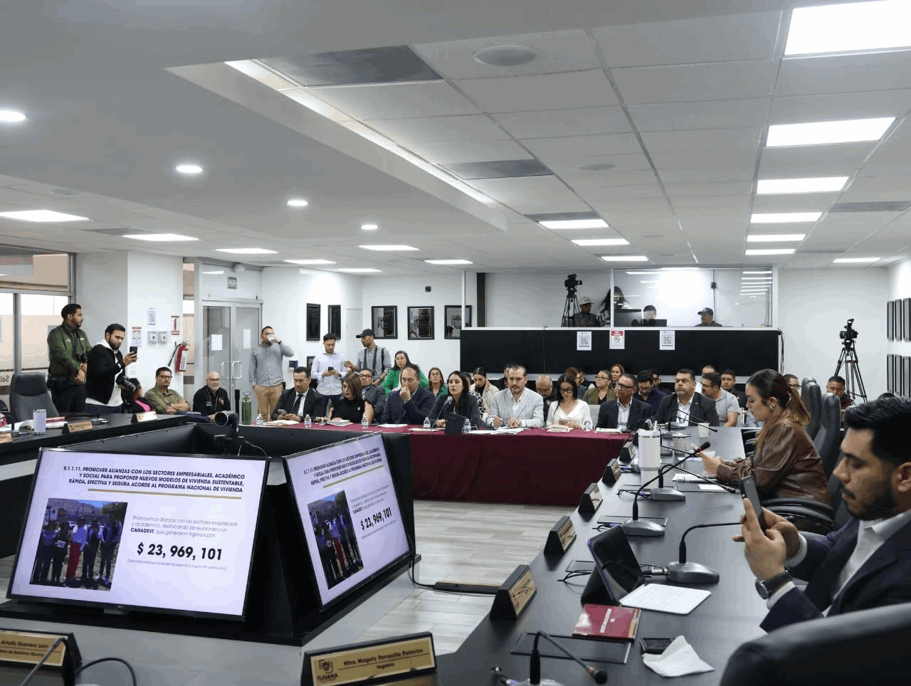 aeb4675e-950f-44ee-b3e8-c9bfd0f77bc7