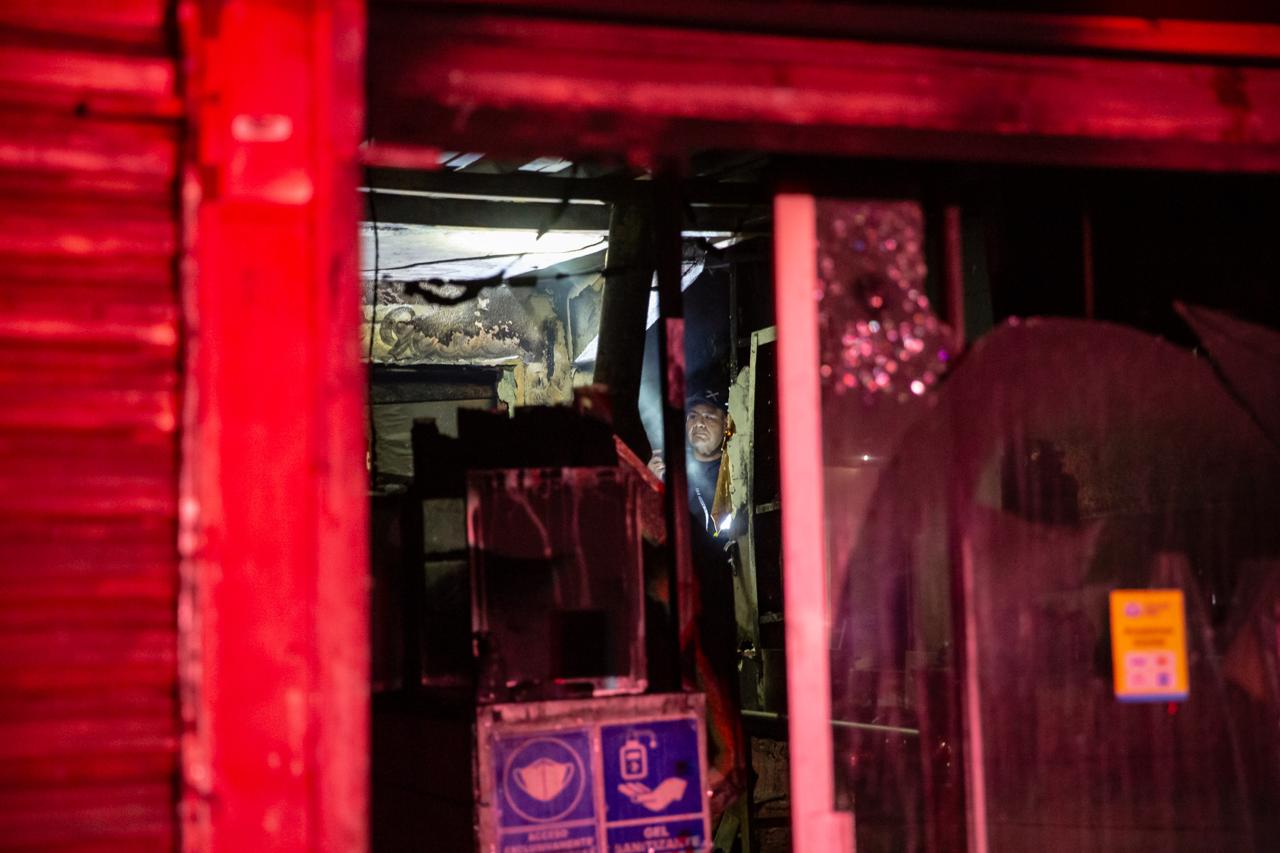 b66d322c-b70b-4f4b-a3a0-6ed751e9ee86