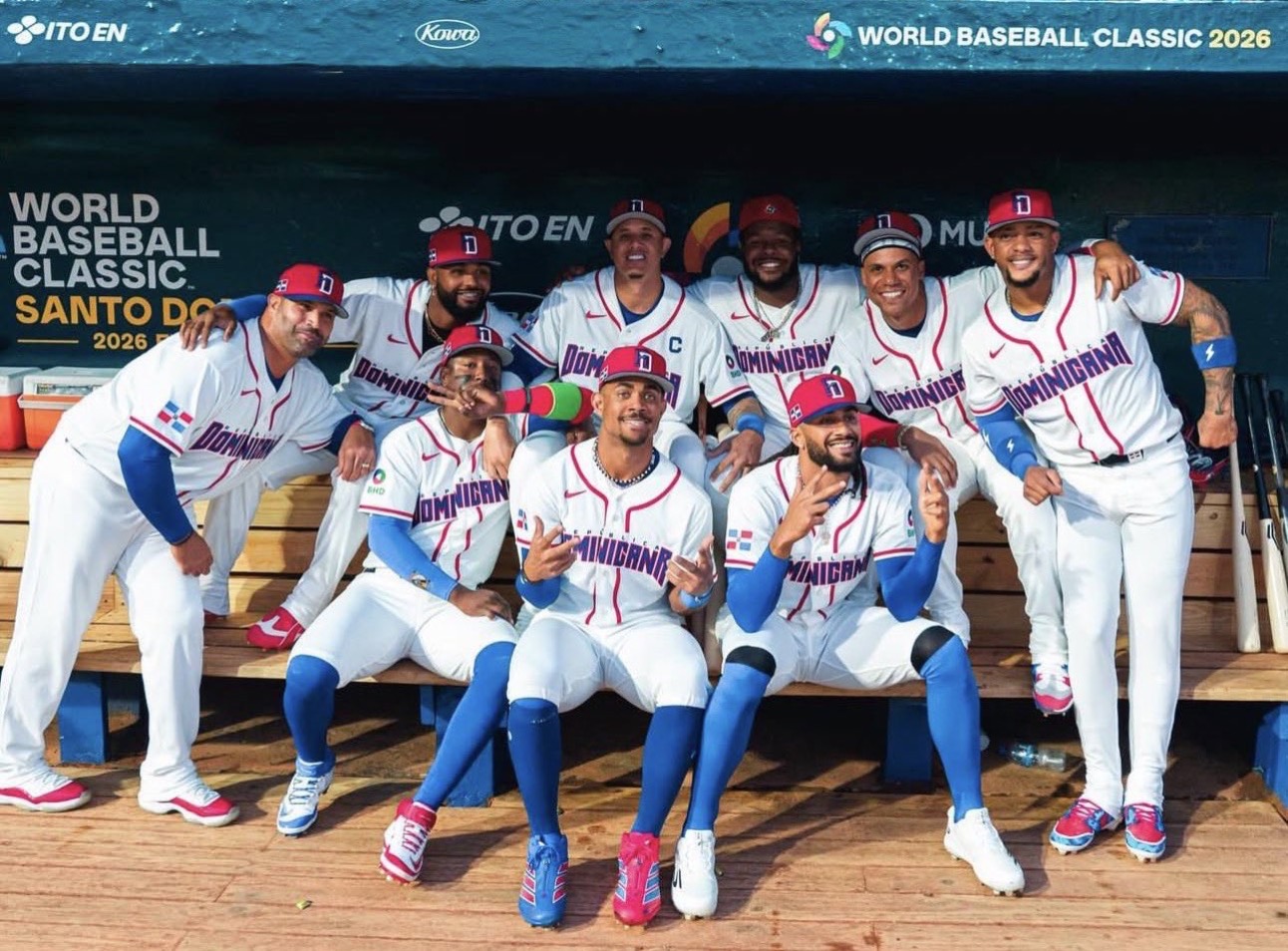 b6a63fb6-6cd4-4b1f-a8fe-808d755b0ff9