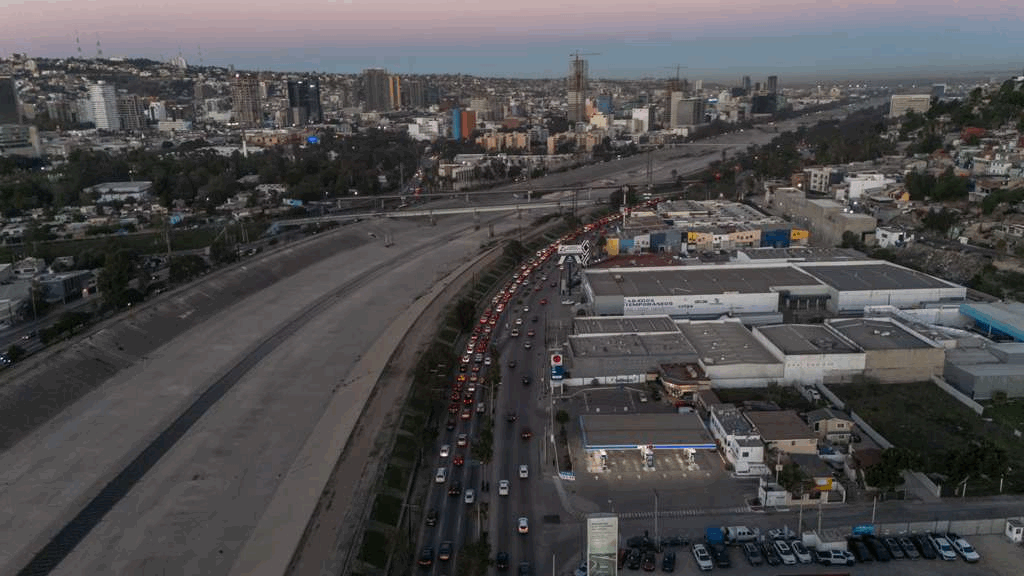 b9730b81-390d-49f2-b140-26b04d68e413