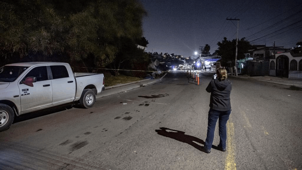 Conductor pierde la vida tras caer a un canal - El Mexicano